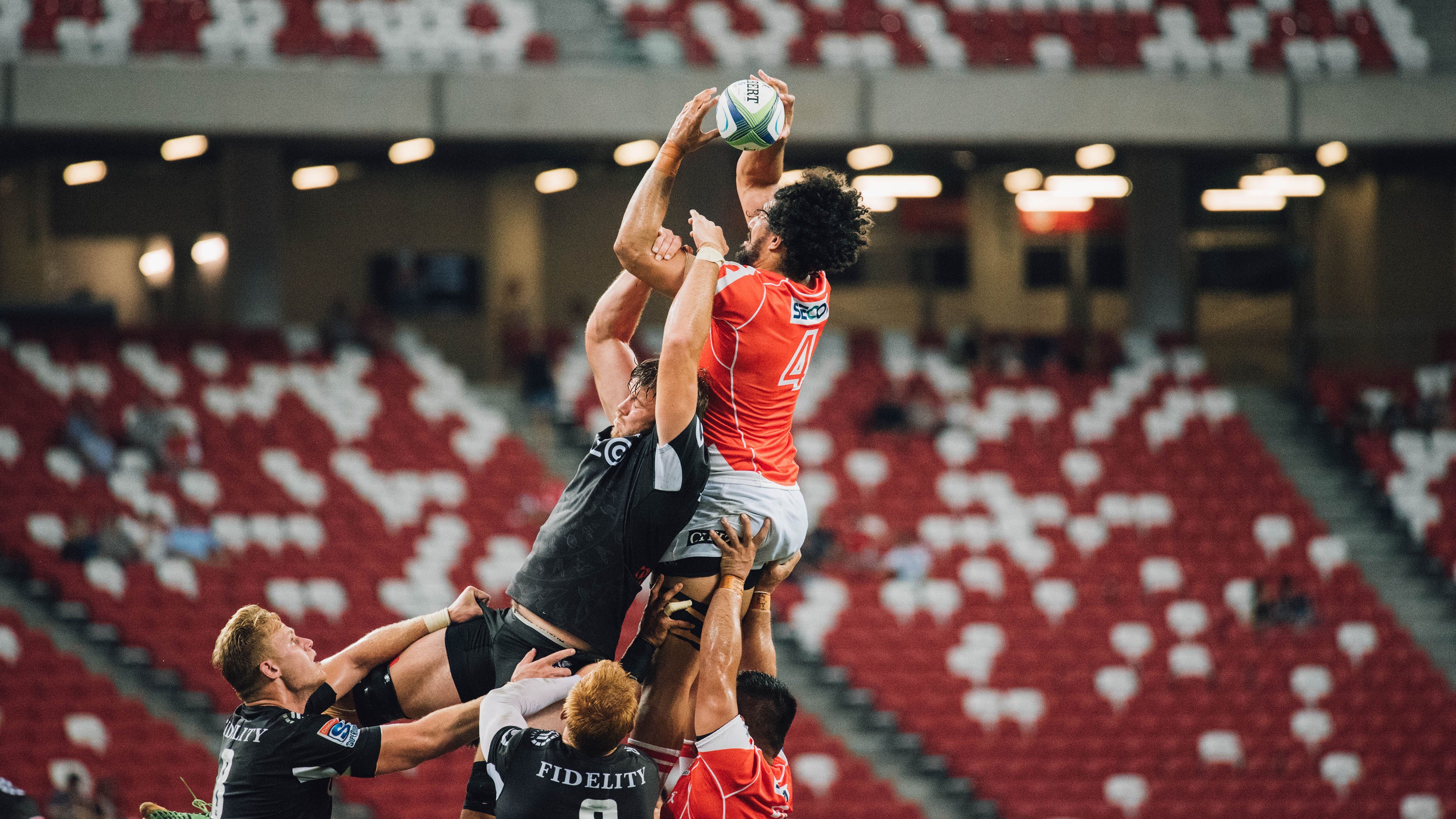 《堡垒之夜》未来光影创意大赛，玩家作品精彩纷呈！